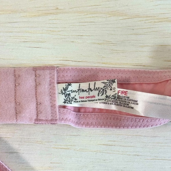 Free People Intimately Mesh & Satin Trim Blush Pink Underwire Bra size L - Picture 6 of 6